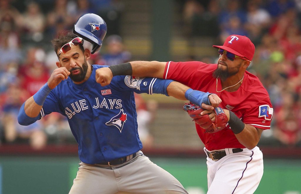 BrandNewArchive's tweet image. “Your Favorite Weapon is the best Brand New alb—“