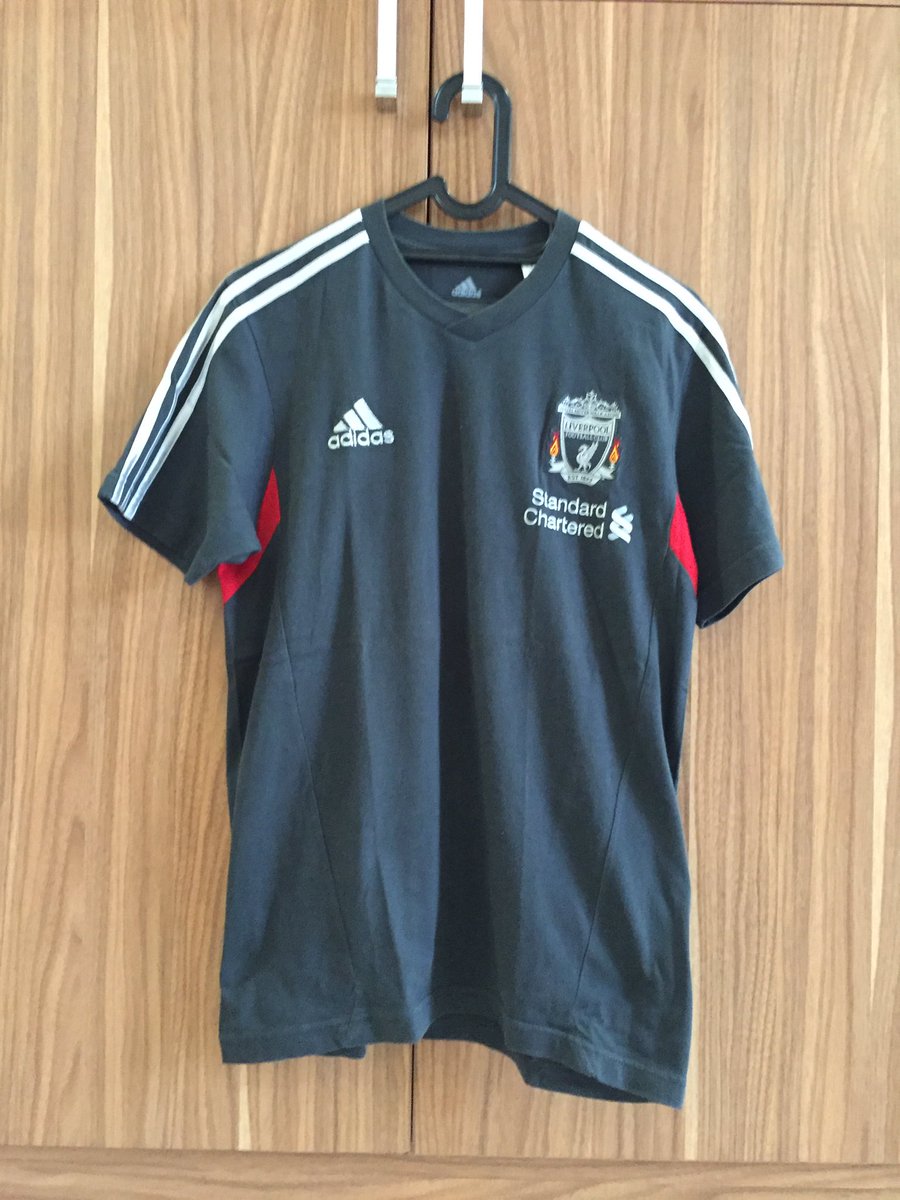 f00tballmaniac's tweet photo. #JOR7
liverpool away 11/12 t-shirt
BNWOT
size S
OB: 110
BIN: 250 https://t.co/FBnHMbJjeB