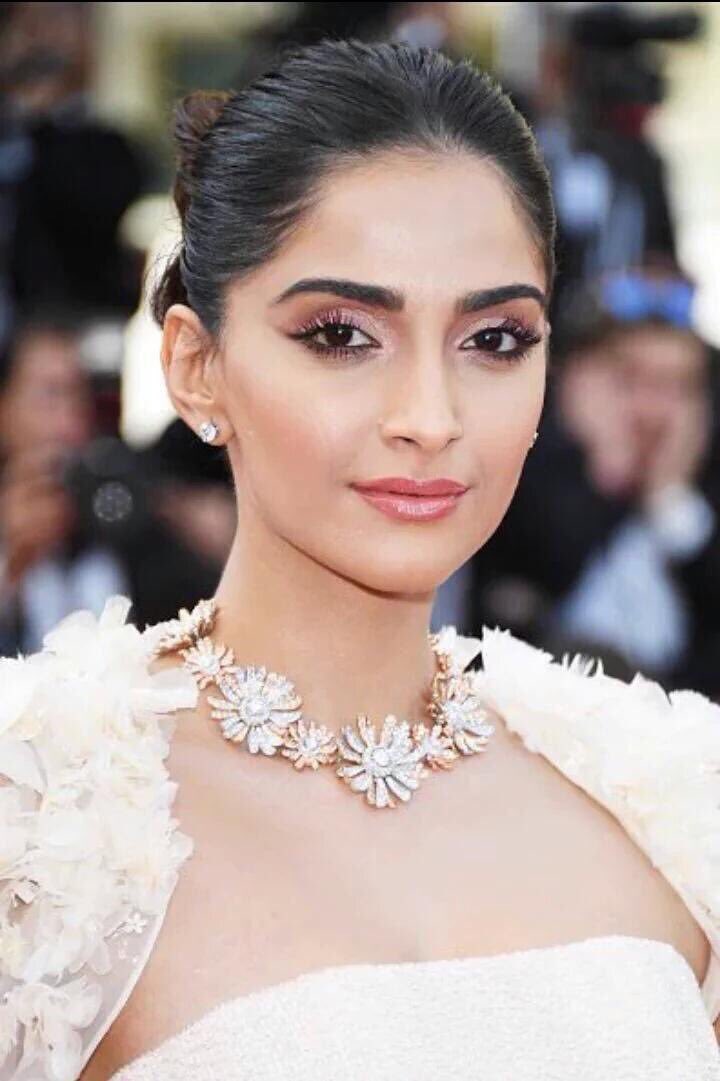 Sonam Kapoor Has Officially Won The Red Carpet Game At Cannes Film Festival This Year!