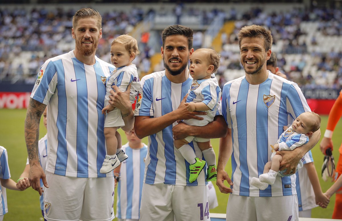 RAlbentosa's tweet photo. Fin a la 15/16.8ª posición,4º equipo -goleado.Valoración:supimos sufrir y currar.Recompensa:una gran familia GRACIAS https://t.co/vmcH88s8ZI