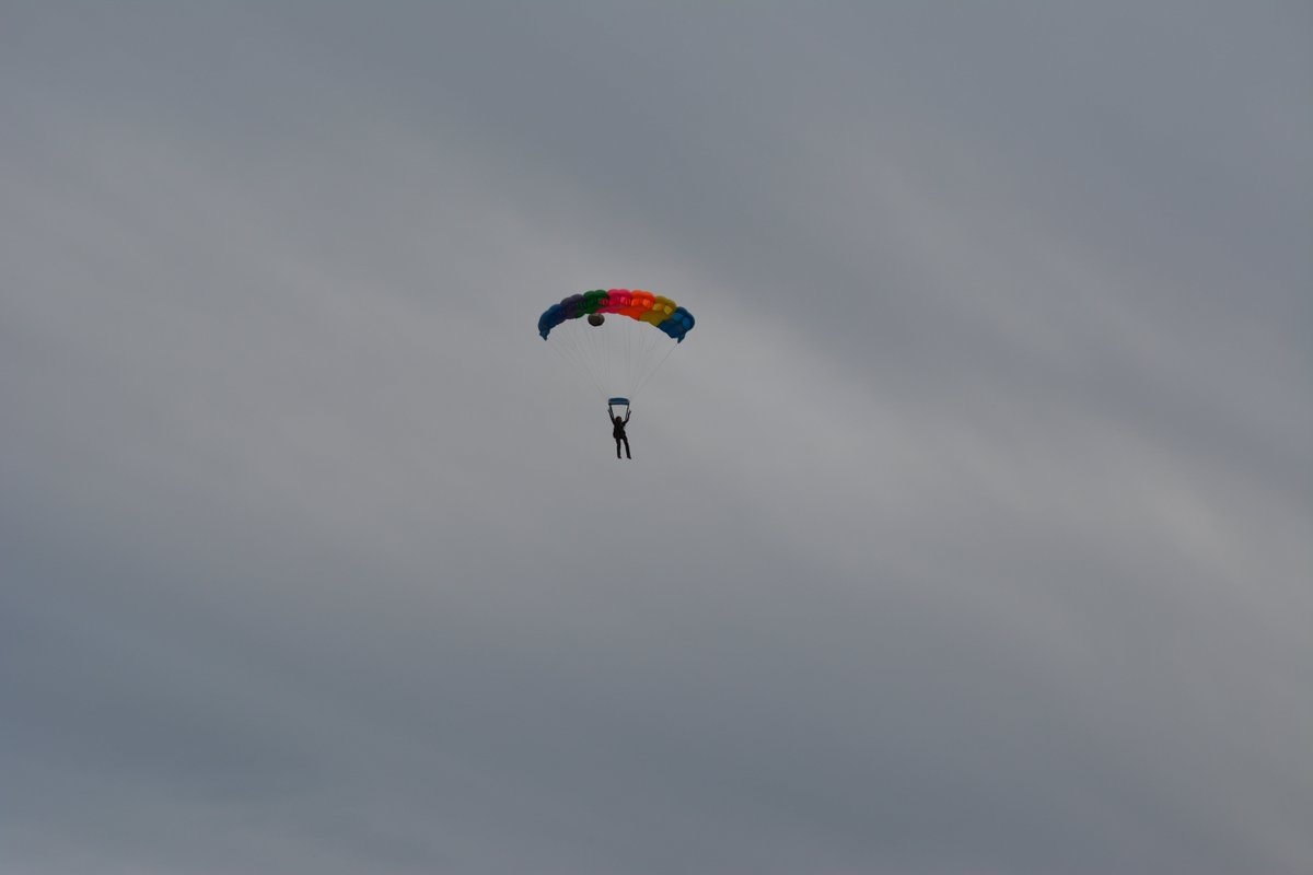 merj's tweet photo. My 3rd #AFF #Skydive yesterday showing my appreciation 4 our #veterans and closing the #CCP911 #Jump4TheVets #MO. https://t.co/P5lD4e83HH