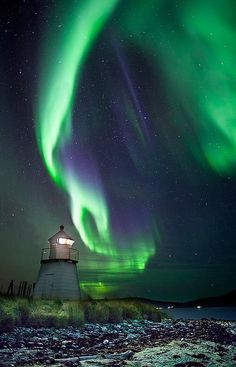 Nanda_Silva_22's tweet photo. #aurorasboreais https://t.co/Ts5FokthgV