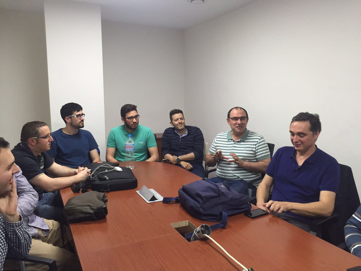 GDG Almería tweet media