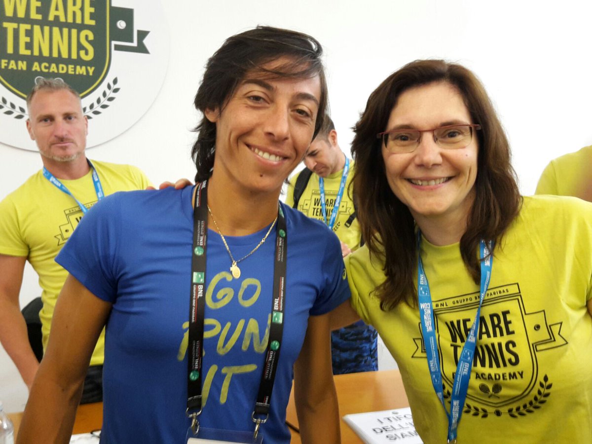 serenapizzi's tweet photo. Grazie mille @Schiavone_Fra e @WeAreTennisITA per la bellissima esperienza agli internazionali 2016 https://t.co/Es7zmP08gH