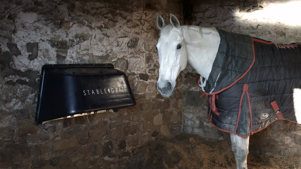 AmyStevenson1's tweet photo. Listen out for @StableGraze on @HorseHourPod The automated horse feeder makes your life so much easier! #horsehour https://t.co/91DKopXYLN