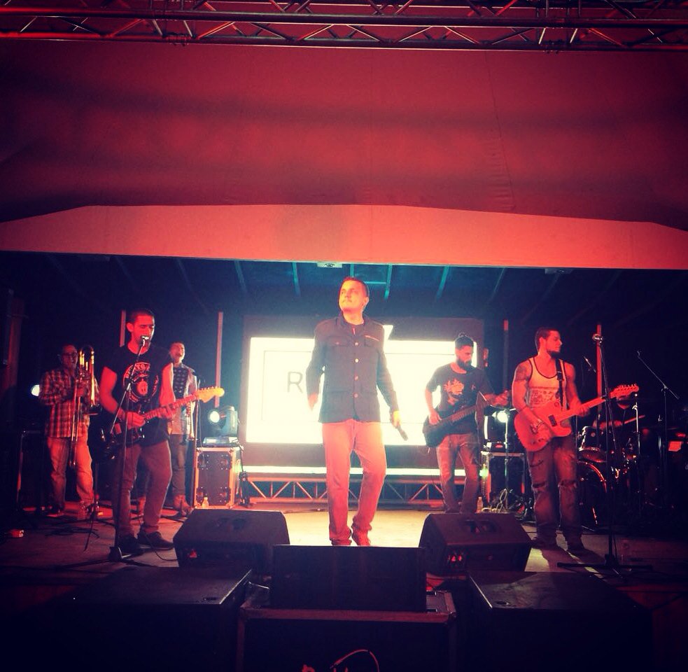 dernaoficial's tweet photo. Gracias a tod@s los que apoyaron  anoche el evento #rockcontraelcancer y a todos los involucrados en la organización https://t.co/3uxAO30V8A
