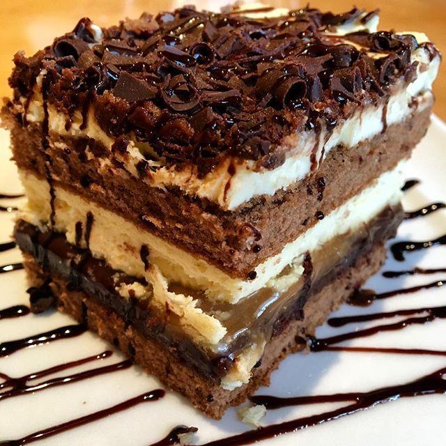 Olive Garden On Twitter Chocolate Caramel Lasagna Is Officially