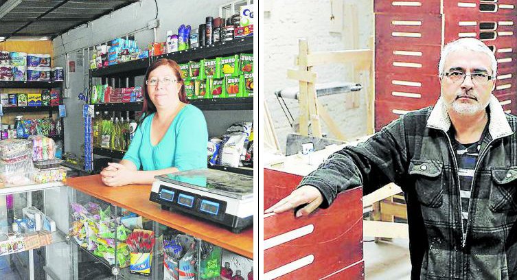 latercera's tweet photo. #LTEmprende | Los pro y los contra del emprendimiento formalizado https://t.co/NXvYTOicTd https://t.co/c4zbLDiAkZ