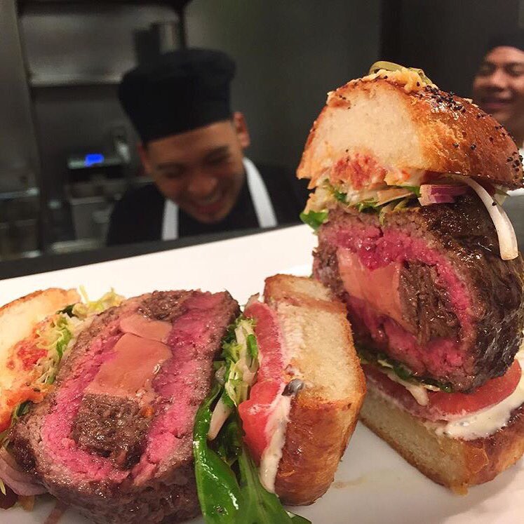 CityCenterDC's tweet photo. It's #dbBurger night @dbgbdc! Join them for dinner to order the limited burger stuffed with #foiegras and #shortrib. https://t.co/XIm3wz7Kol