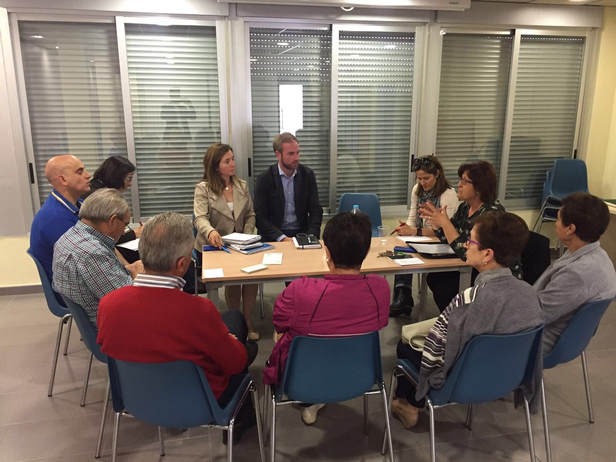 pplavall's tweet photo. Continuamos con las #RutasPopulares. Hoy nos hemos acercado al Grupo La Unión. https://t.co/pFnF3ACpdZ
