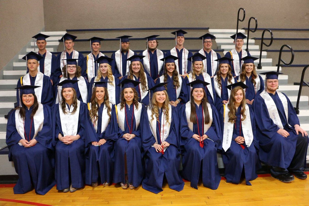 HtrsTruths's tweet photo. Congratulations to the senior class. Taking the next big step in life. #titanpride https://t.co/Buver4NibN