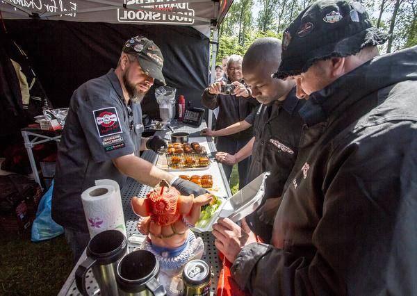 TonyStoneComp's tweet image. Het Haarlems Dagblad heeft een stuk geschreven in de krant over de Tony Stone Competition iturl.nl/snA_31c