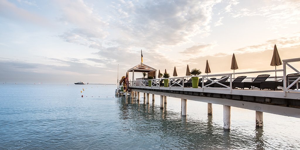 HPUK's tweet photo. Bonjour from #Cannes2016! We have arrived &amp; will be bringing you behind-the-scenes content all week! https://t.co/FRKsGVUsLc