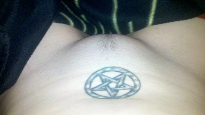Hello Monday warriors! Mondays suck so get some porn to make it better! https://t.co/BGDPTGBYXG https://t<a href="/tag/bossdemonika"class="tags"><span>#bossdemonika</span></a>