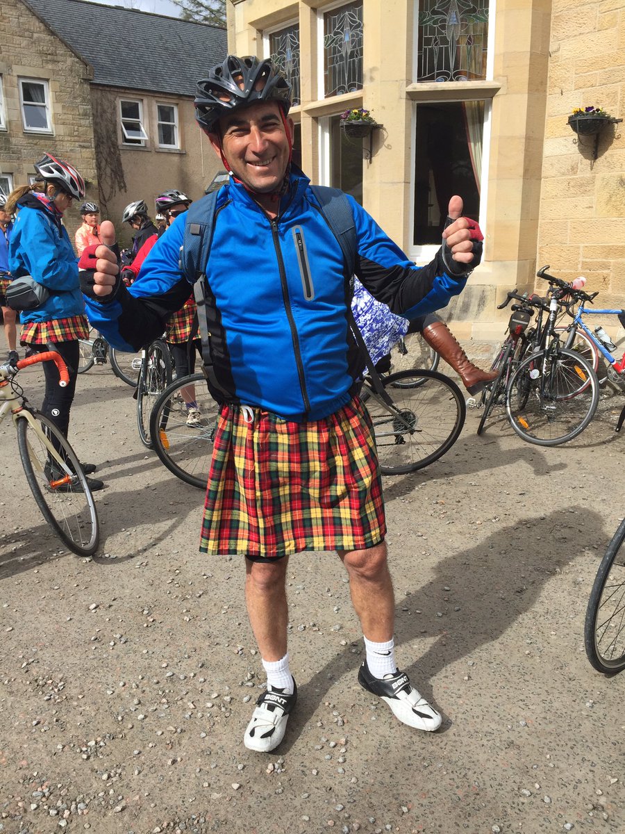 GRANGECAROLINE's tweet photo. @classictoursuk @WMSmedics 
Thank you so much for looking after us on this ride you were all amazing😃😃 #challenge58 https://t.co/nLq98femJy