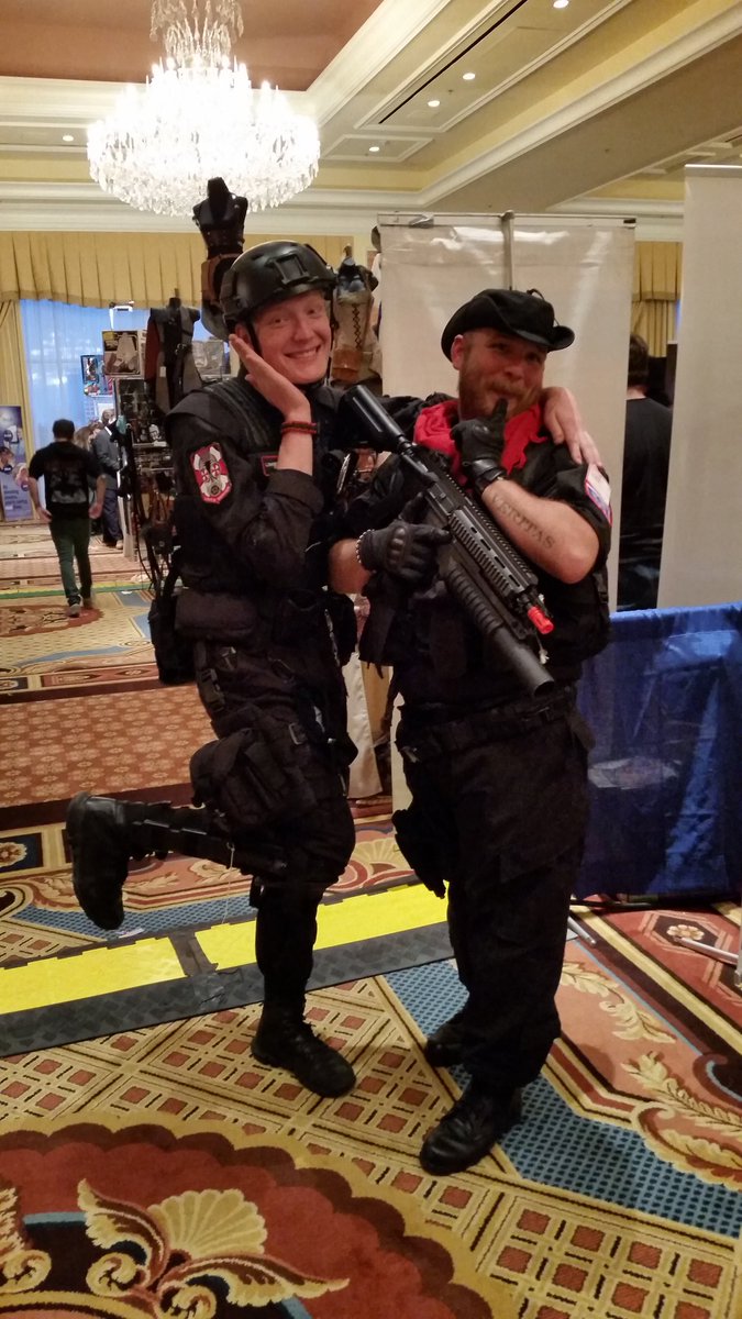 Lupaket's tweet photo. #cheyennecomicon https://t.co/GN1prOTqEp