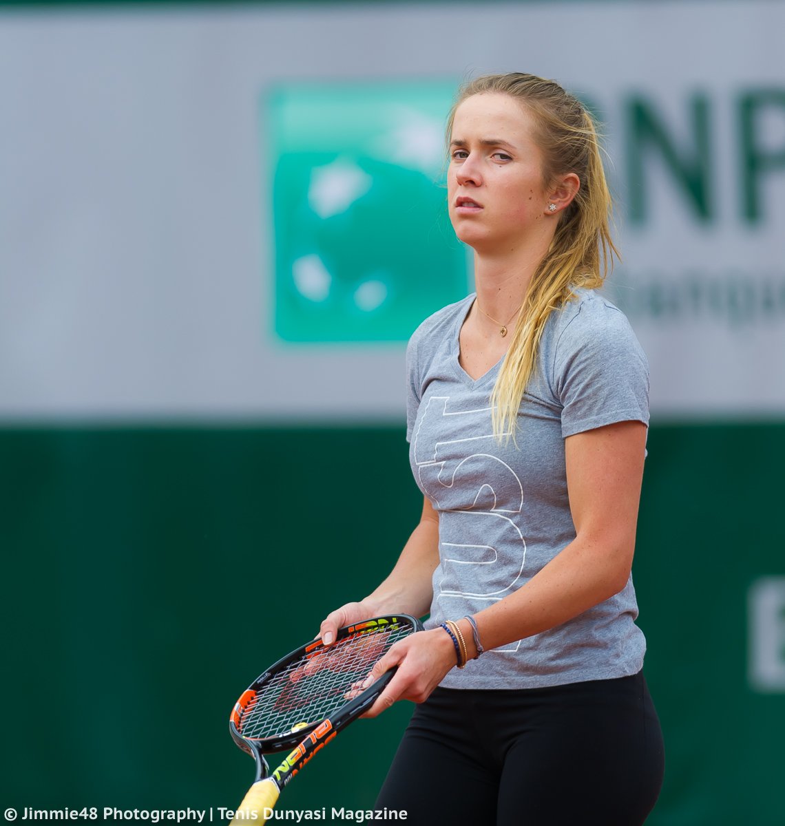 ELINA SVITOLINA CimYRSAWsAAcrbt