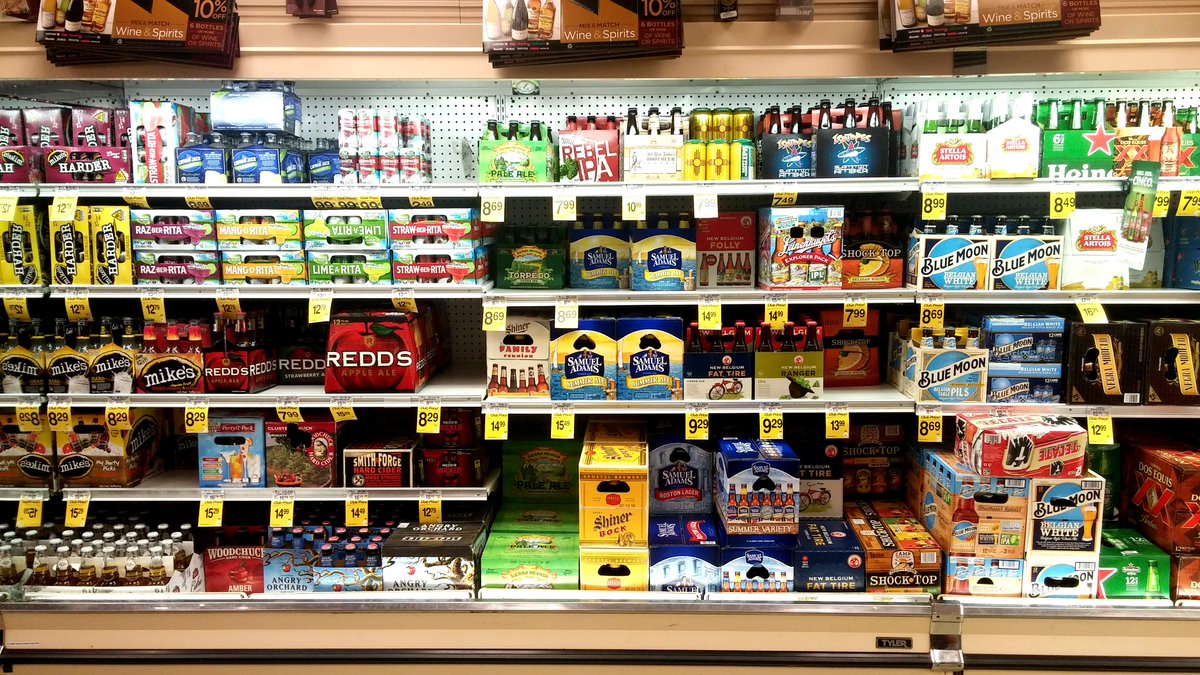 dgo_mag's tweet photo. Why the ballot initiative allowing full-strength beer to be sold in grocery stores is BAD: https://t.co/mBYkOxQHRa https://t.co/Xj1moHHw70