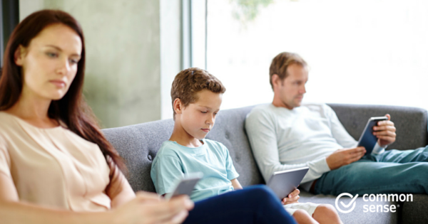 CommonSense's tweet photo. Join us for NEW webinar 5/19 11am PT: Dealing with Devices: What Your Family Needs To Know: https://t.co/hOrnsg069t https://t.co/25G1hfAE3P