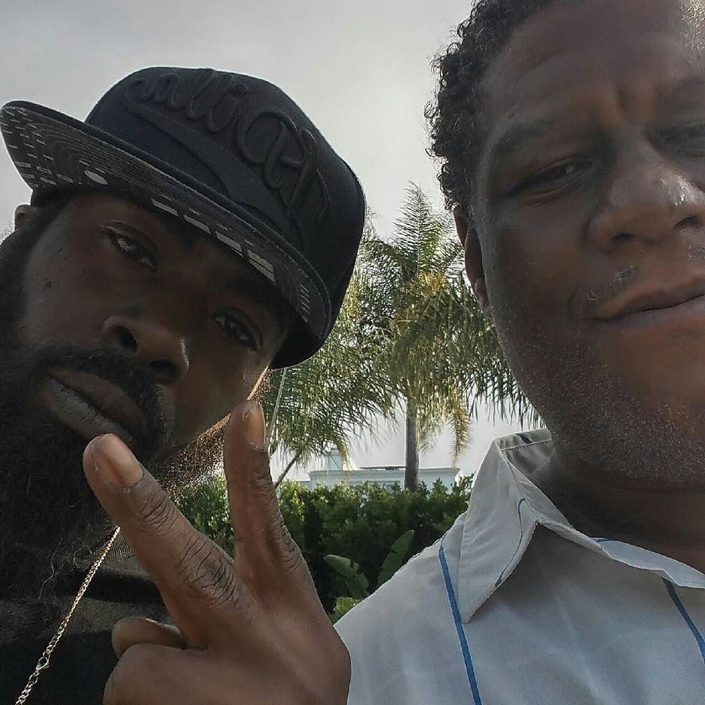 Big s/o to the homie Terrance Wright ..Came out to LA and kicked it for a couple. Im blessed to have homies still a…