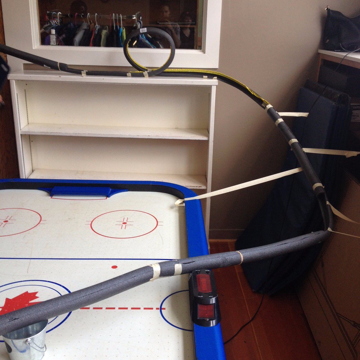 kwindatt's tweet photo. Learning in action, Building simple machines... Rollercoasters! #sd61learn #lmslearns https://t.co/cWJTIerbCO