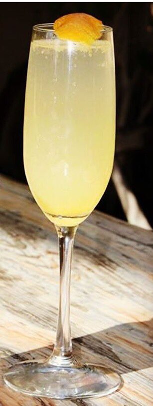 Rockwellsbakery's tweet image. Why is National Mimosa Day on a Monday? #randomthoughts #MimosaDay #wrongday 🙄Have a good one anyway!