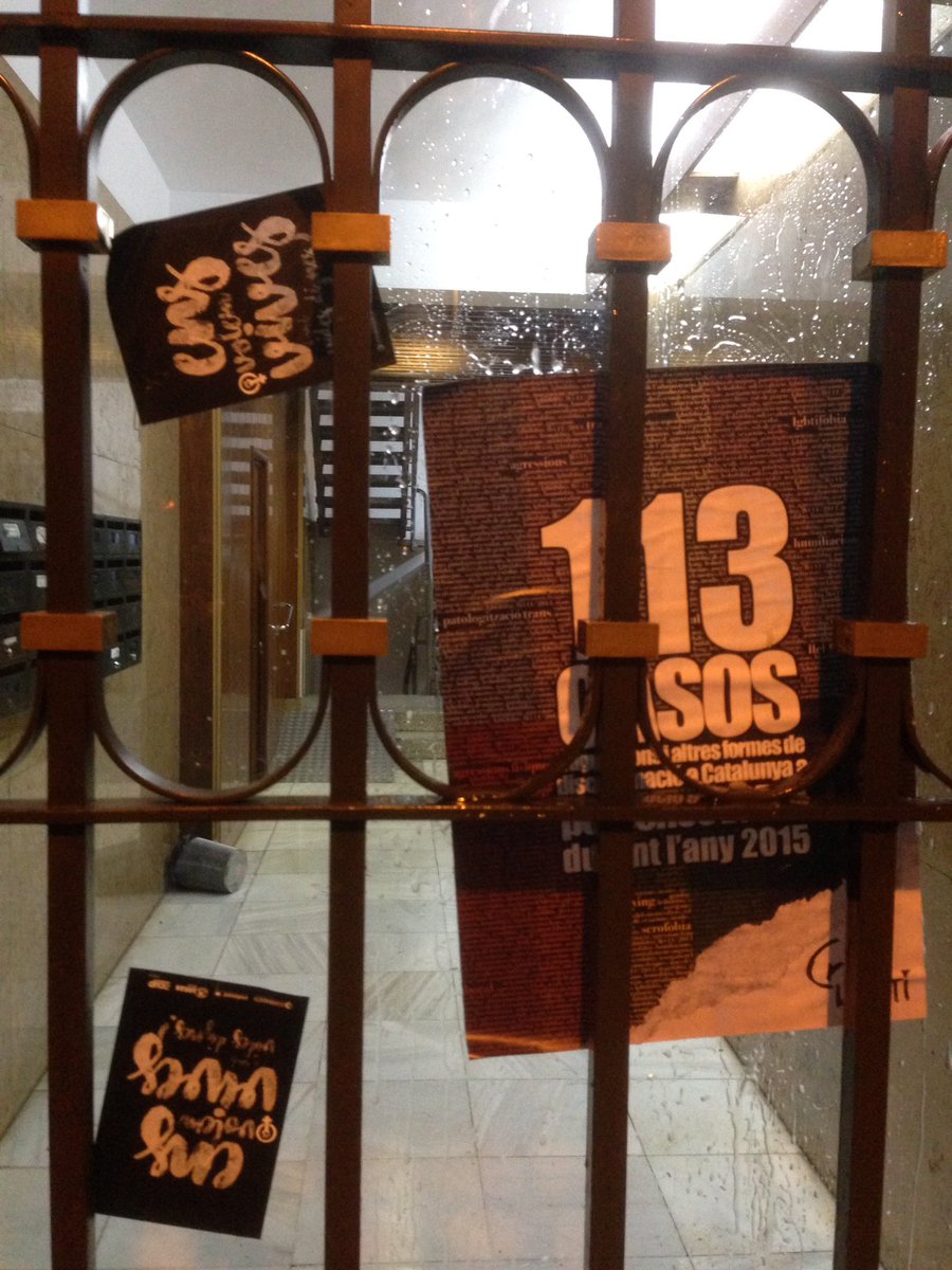 Ja hem patit dues agressions durant la #Mani17M però no ens espantareu. Les vostres fòbies no ens fan por! #LGBTI