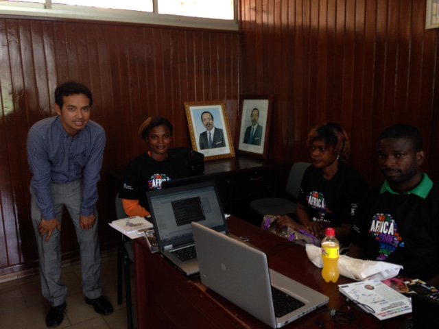 AfricaCodeWeek's tweet image. #africacodeweek: 1er jour de #formation des enseignants sur @scratch et la #programmationWeb au @minefop à #Yaoundé.