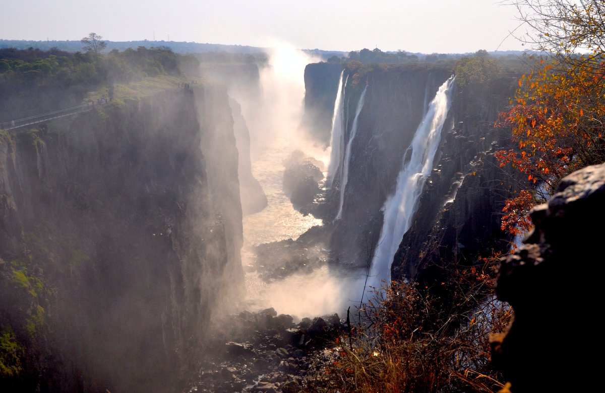Guide_To_Travel's tweet image. Victoria Falls, Zambia and Zimbabwe.
