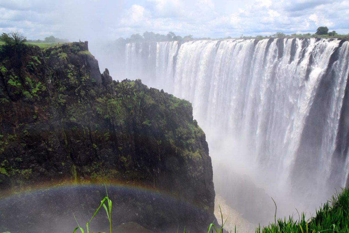 Guide_To_Travel's tweet image. Victoria Falls, Zambia and Zimbabwe.