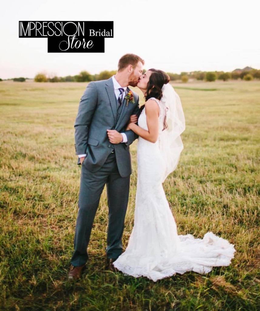 ImpressionStore's tweet photo. It all started with a #KISS💎 #ImpressionBridalStore #impressionbride #bride #bridal #wedding #weddings #weddingday https://t.co/p1dcdFGQJE