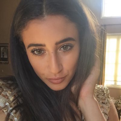 ArabBabess's tweet photo. Egyptian Goddess 😍 https://t.co/ZvydxbcCjr