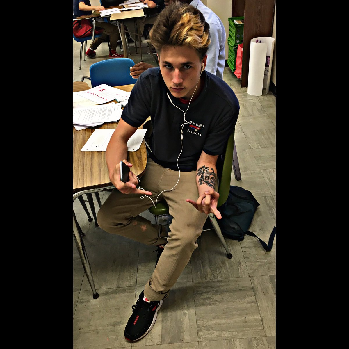 MoneyMissionJ's tweet photo. Everybody favorite white boy 😏 https://t.co/zH2UYXSSEh