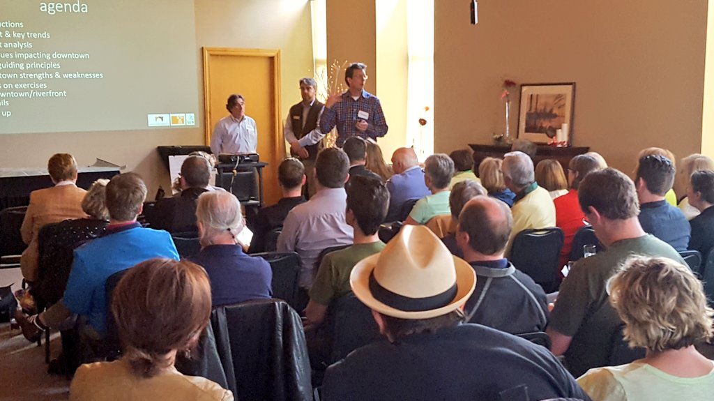 refreshappleton's tweet image. Thrilled to see great turnout for the kickoff workshop of Appleton downtown &amp;amp; trails planning. Our community cares!