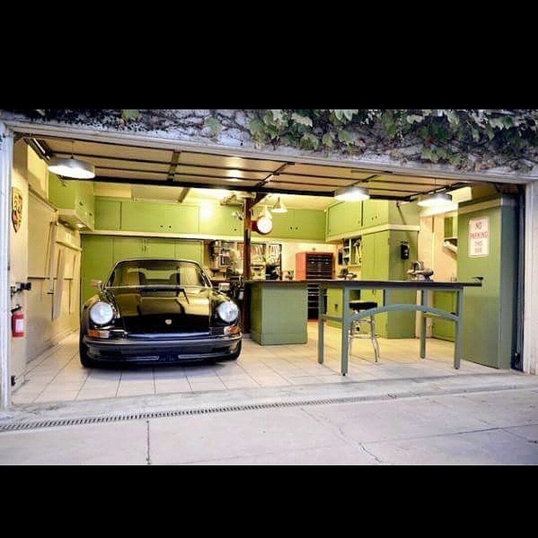 SearsGarageSoCa's tweet photo. Man Cave Inspiration 
#mondaymotivation #garagedoors https://t.co/pbG9bUBmo3