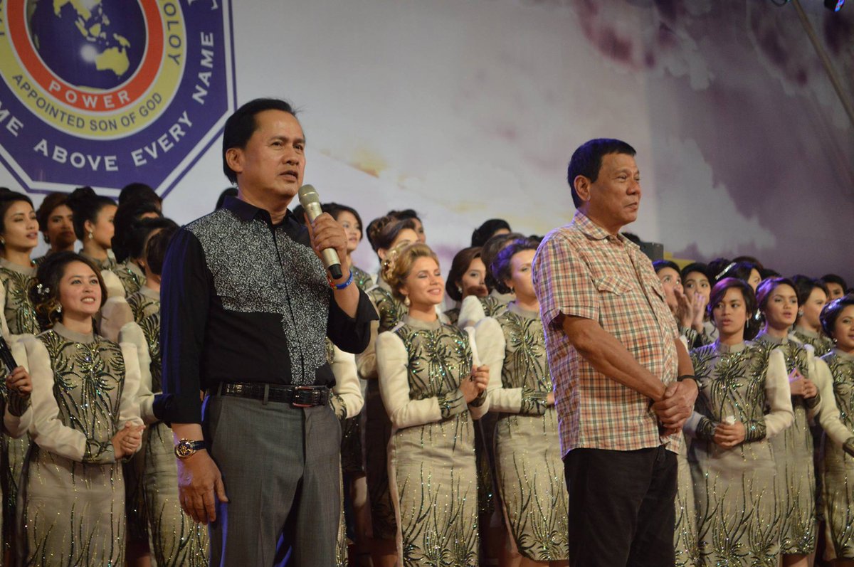 DZAR1026's tweet photo. READ | Pastor Quiboloy, iginiit na walang hinihinging kapalit sa pagtulong kay Duterte
https://t.co/sDP2Ryt7LM https://t.co/0YulmbQKJD