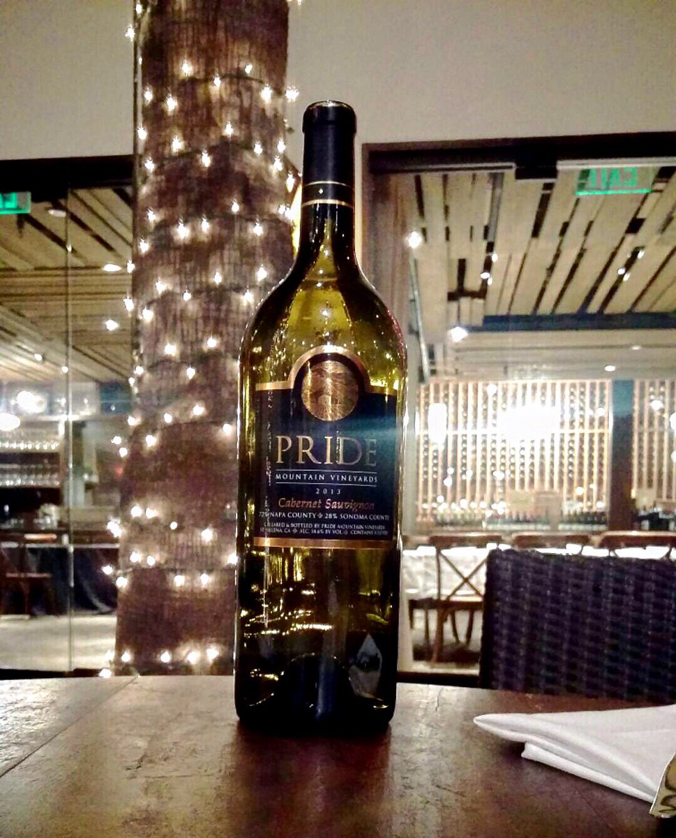 TinRoofBistro's tweet photo. Who likes #Cabernet? This week's featured Monday #wine is @pridewines Cab! #manhattanbeach #southbay #losangeles https://t.co/p3nOPtSRUf