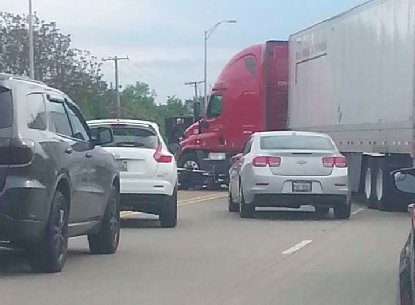 Joliet_HN's tweet photo. Route 6 in Channahon closed after semi vs. motorcycle crash, https://t.co/M0j7RyALnJ https://t.co/O5HT4glxfU