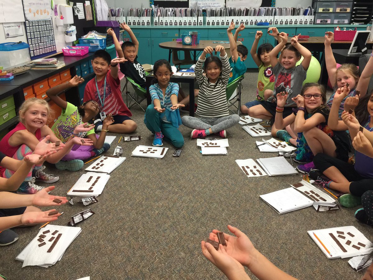 PalmerClass2's tweet photo. Friends, Fractions, chicks - We've been busy these last few weeks! @RAEinKaty #psin2nd https://t.co/shqWXC8qA8