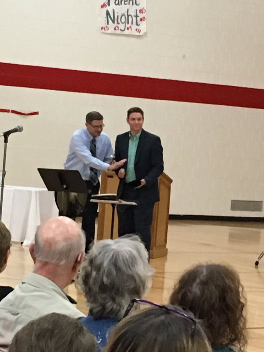 MarcDoepnerHove's tweet photo. #MWHSPride https://t.co/qMy0KmpMsh