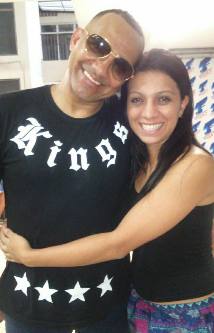 Pri_alfieri's tweet photo. Ele sempre...na dando aquele força....
#evandroart https://t.co/okqtCMQiH2
