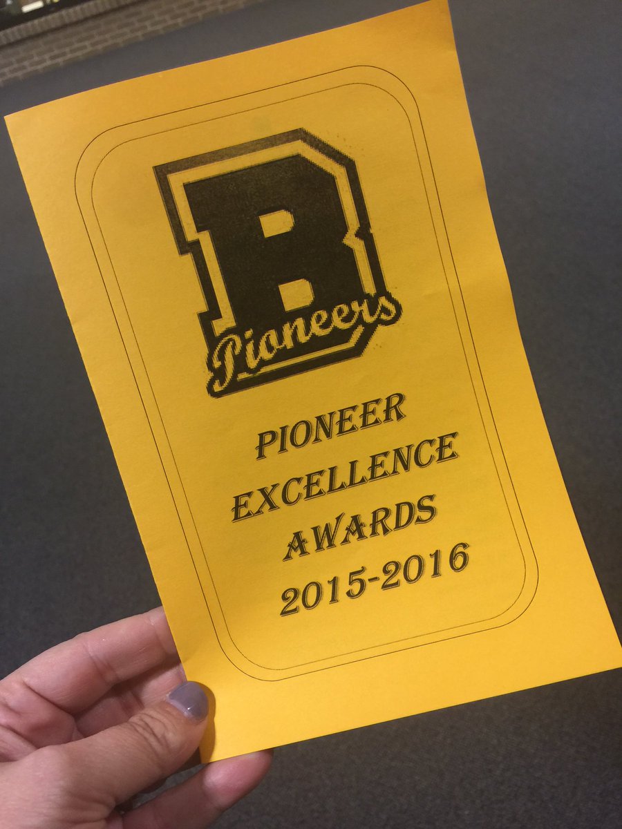 NikaDavis11's tweet photo. 1st Pioneer Excellence Awards Ss honored for hard work, commitment, pride & community service! #SsSuccess #bosproud https://t.co/VhbMrwHsRt