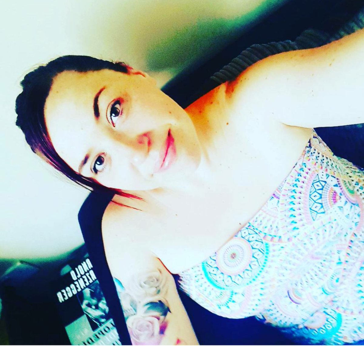 Jens_house's tweet photo. #lovethesun https://t.co/5R6UIdPpFu
