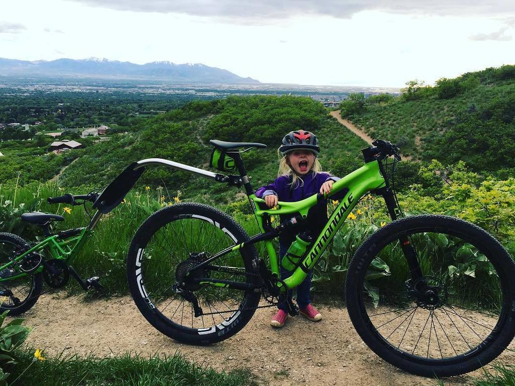 Slohran's tweet photo. Took Sammy my #blondetornado out for some trail-a-bike shredding this evening #gofasterdadโฆ https://t.co/hxTRX9zuZu https://t.co/qI1t89GPrs