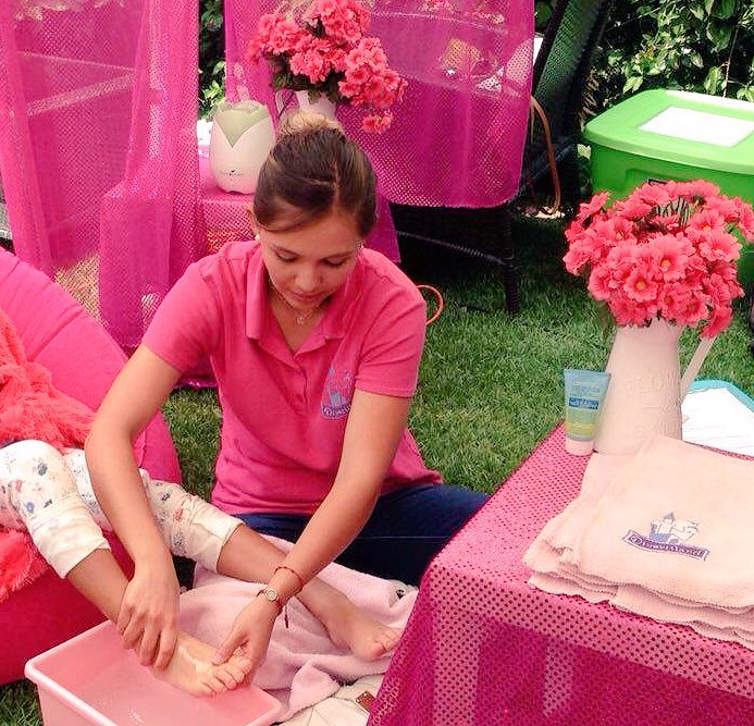 DivertilandPue's tweet photo. Consiente a tu princesa en su próximo cumpleaños… ¡Ya estrenamos #MiniSPA! 
informes vía #MD 
#Puebla #Niñ@s https://t.co/URTRZVMD62