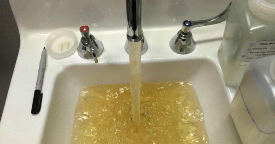 WaterDepletion's tweet photo. This is water polluted with lead. This was in Flint, Michigan. https://t.co/otM3lwN9VP