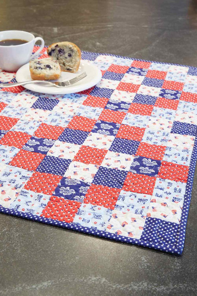 It's your July 4th #quilt! goo.gl/eplSbc #quilting #PatrioticQuilts