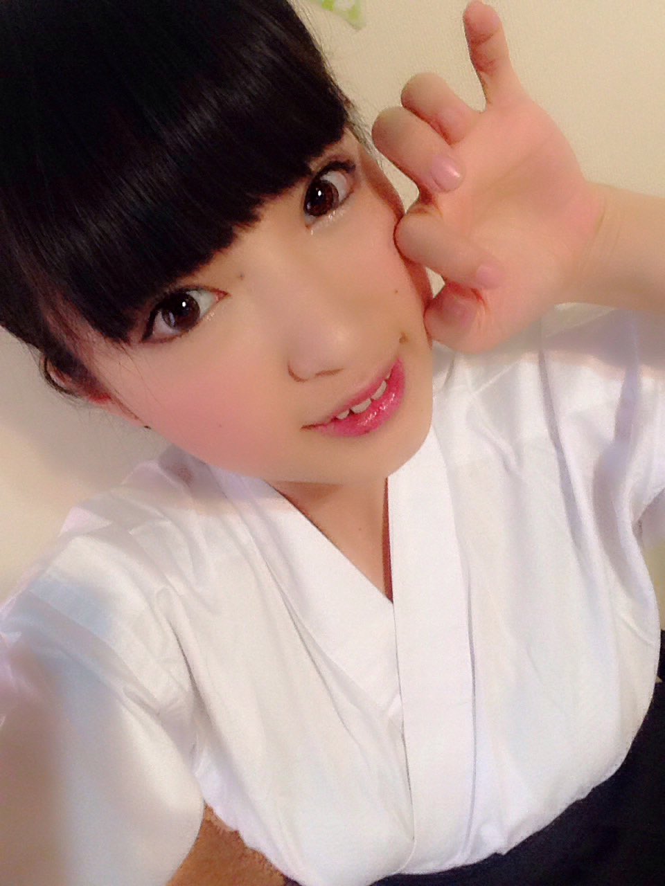 りこぴん 弓道やりたいね と話してたらウズウズしてきたから袴引っ張り出してみた まだ弓ちゃんとひけるかなぁ D 実は弓道部女子でしたz W Z 弓道 袴女子 ポニーテール 可愛いと思っ りこぴん 弓道やりたいね と話してたらウズウズしてきたから袴引っ張り出してみた まだ弓ちゃんとひけるかなぁ D 実は弓道部女子でしたz W Z 弓道 袴女子 ポニーテール 可愛いと思っ