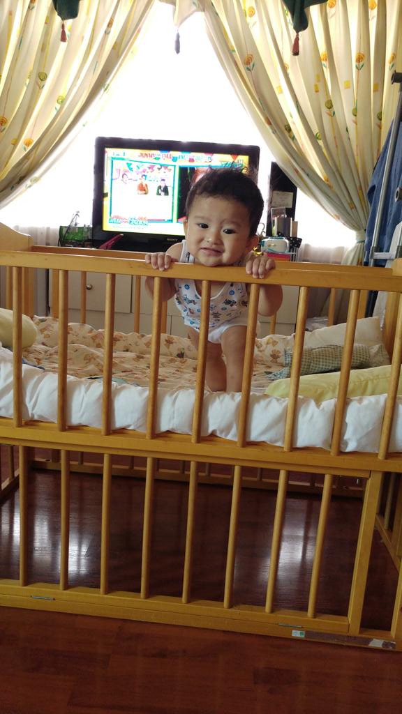 nicoletteannmc's tweet photo. Matti's awkward smile 😜 the best med for me!😍 https://t.co/WTxbpE3SXf