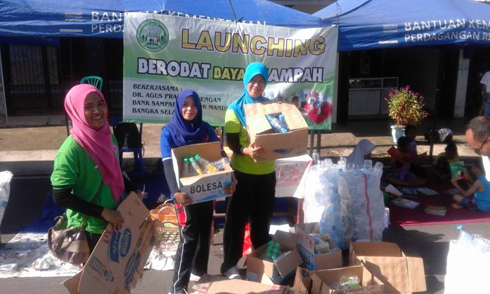 gito38's tweet photo. LAUNCHING BEROBAT BAYAR SAMPAH https://t.co/kMeLzJGHrU